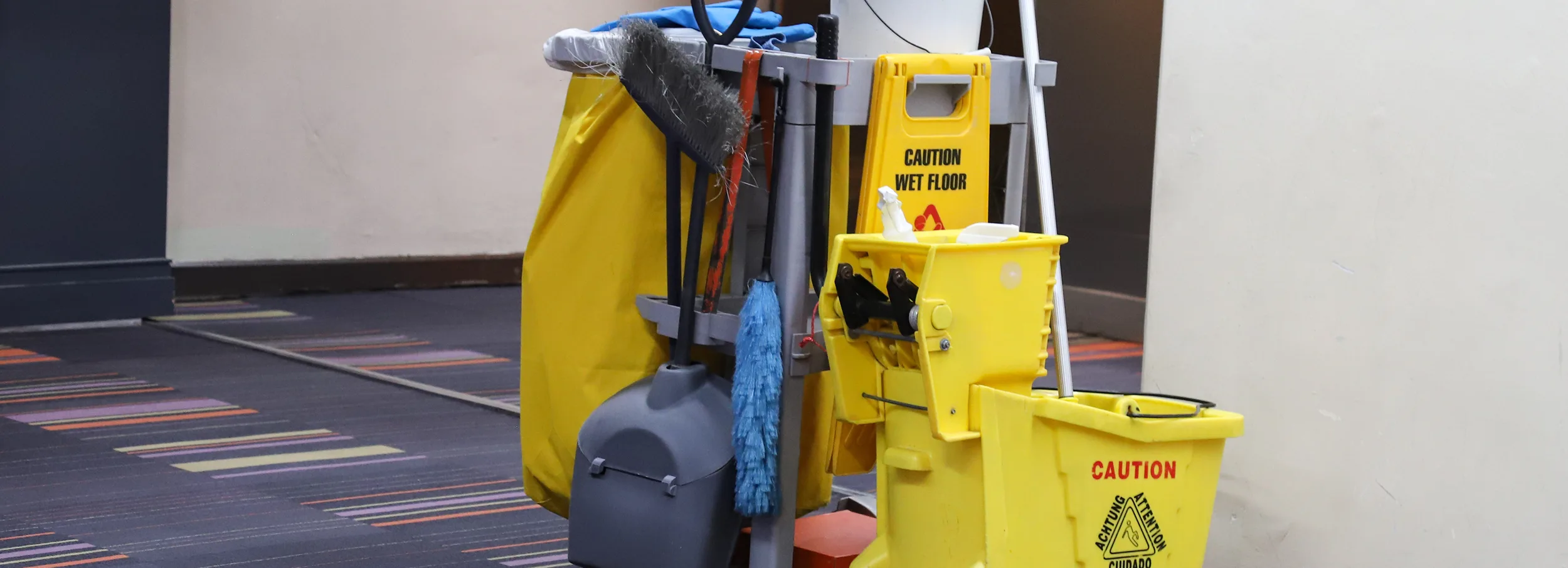 Janitorial supply cart